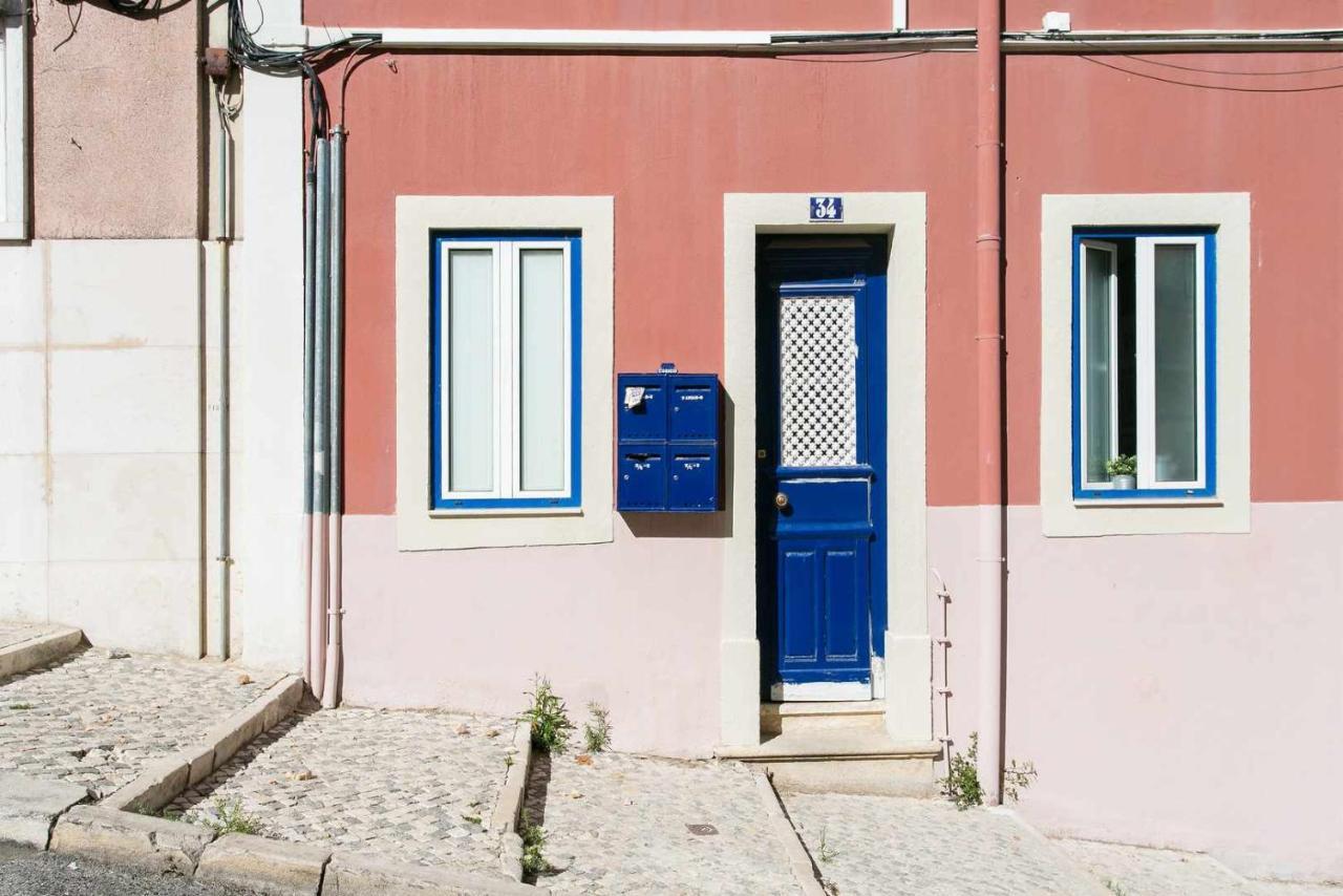 Charming Lisbon Home With Terrace St Amaro Luaran gambar
